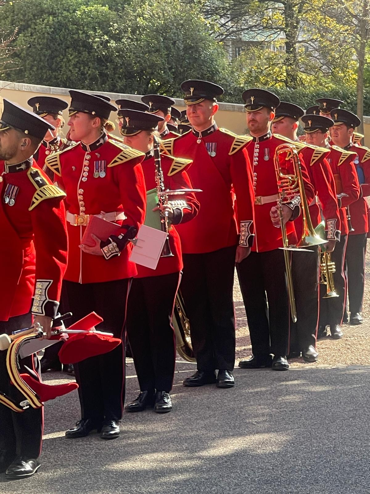 La banda musicale inglese che ha suonato durante l'incontro a Villa Wolkonsky La banda musicale inglese che ha suonato durante l'incontro a Villa Wolkonsky