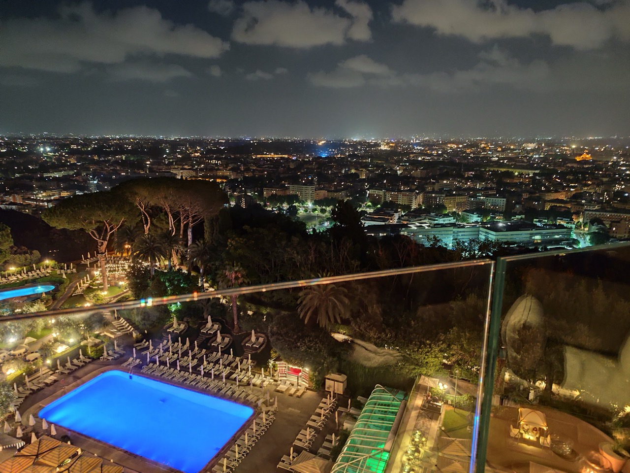 La Pergola La Pergola